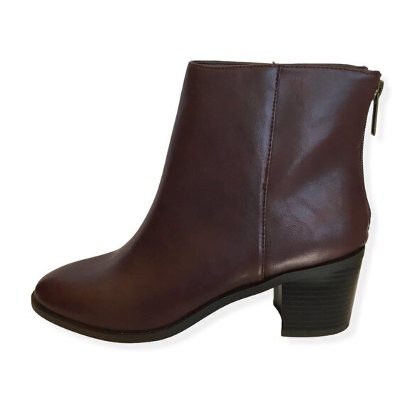 Just Fab Riva NWOT Bootie Block Heel in Burgundy Women's Size 8.5 Never Worn Zip - Picture 1 of 7